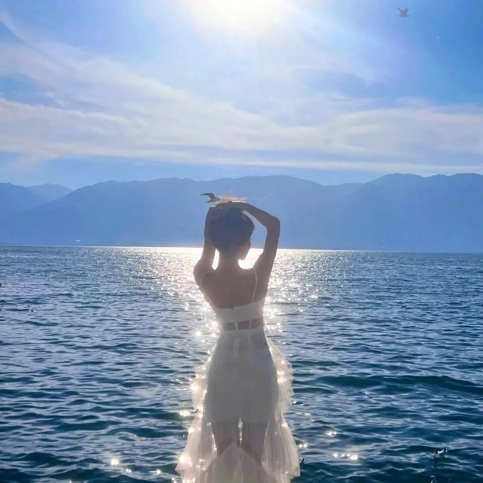 光明底线海报